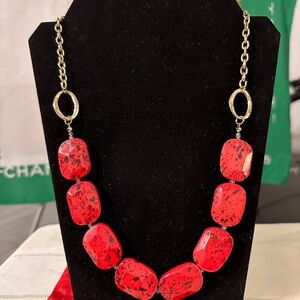 Chic Vintage Red and Black Stone Goldtone Necklace